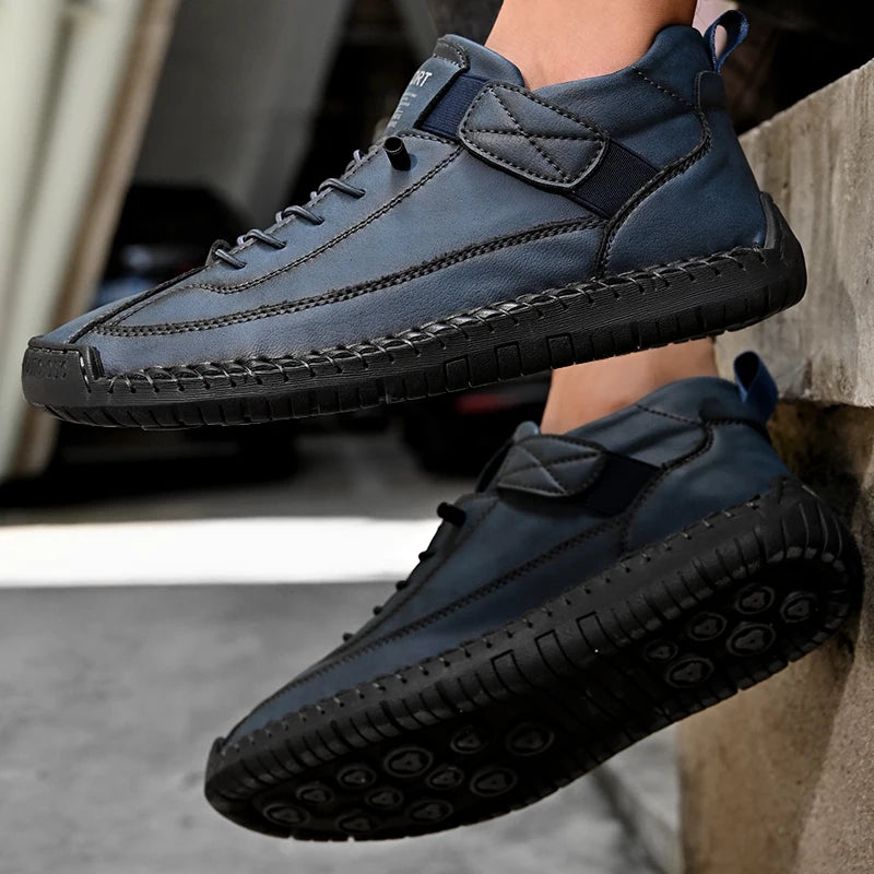 Handmade Leather Men Shoes Casual Slip on Loafers Breathable Leather Shoes Men Flats Fashion Moccasins Tooling Shoes plus Size
