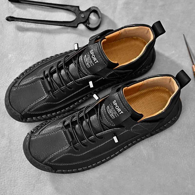 Handmade Leather Men Shoes Casual Slip on Loafers Breathable Leather Shoes Men Flats Fashion Moccasins Tooling Shoes plus Size
